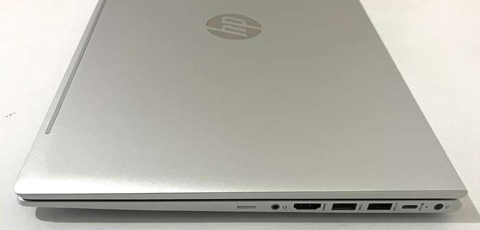 HP ProBook 450 G9 15.6" i5-1235U 8GB 512GB Win 11 Pro Excellent Condition