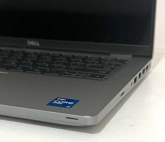 Dell Latitude 5420 14-inch Core i7-1185G7 16GB RAM 512GB SSD Win 11 Pro Excellent Working Condition
