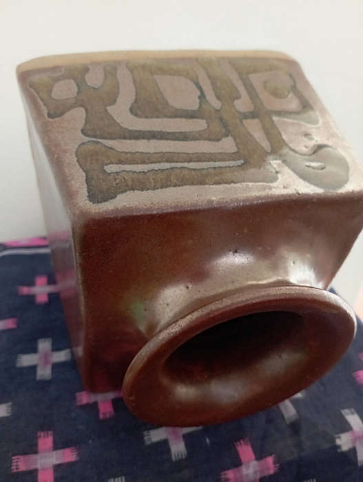 Studio pottery ( a very nice square tapered pottery vase) as per scan