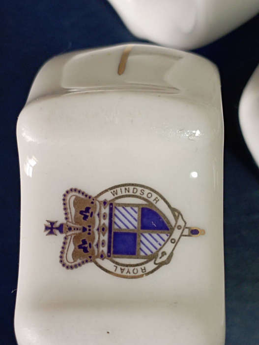Royal Windsor serviette rings x8