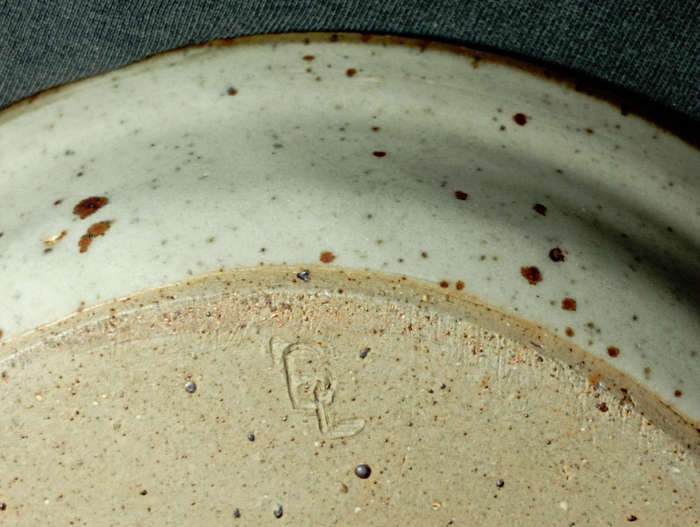 South African studio pottery Bowl Betty Latchford  1909-92 with makers mark