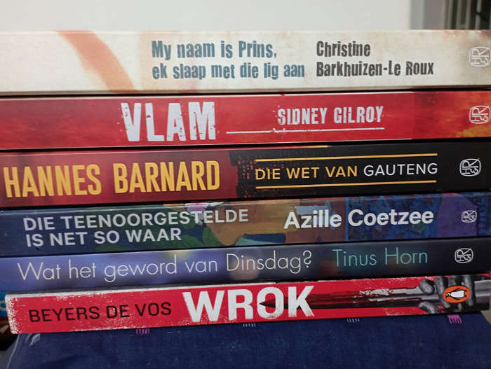 Afrikaans novels x 6 in excellent condition