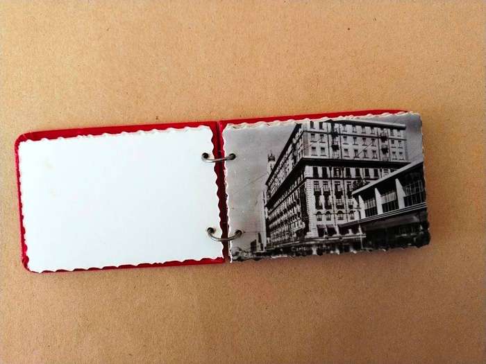 Small book of photos of Johannesburg (tourist memorabilia)