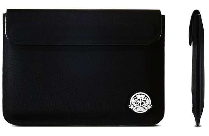 SOFT SLEEVE CASE FOR 7 INCH TABLET: BIOHAZARD REVELATIONS AKA RESIDENT EVIL UNVEILED EDITION