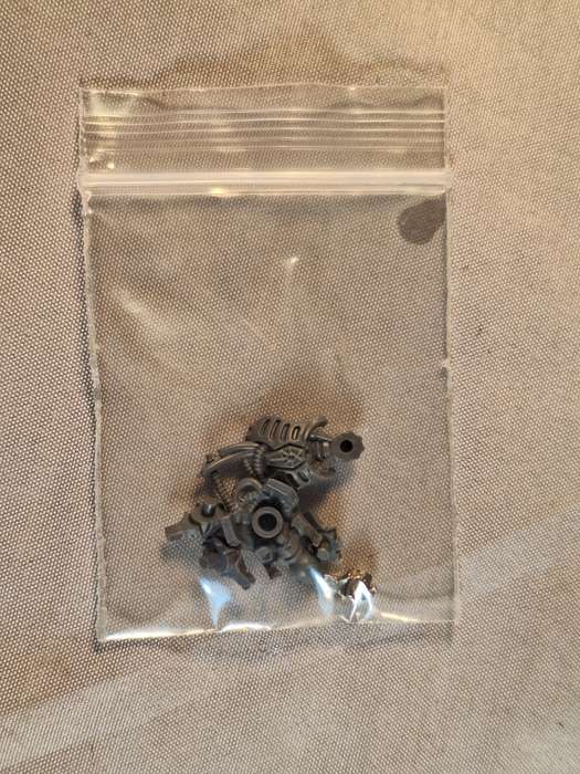 Warhammer 40,000 necrons warriors and paints set