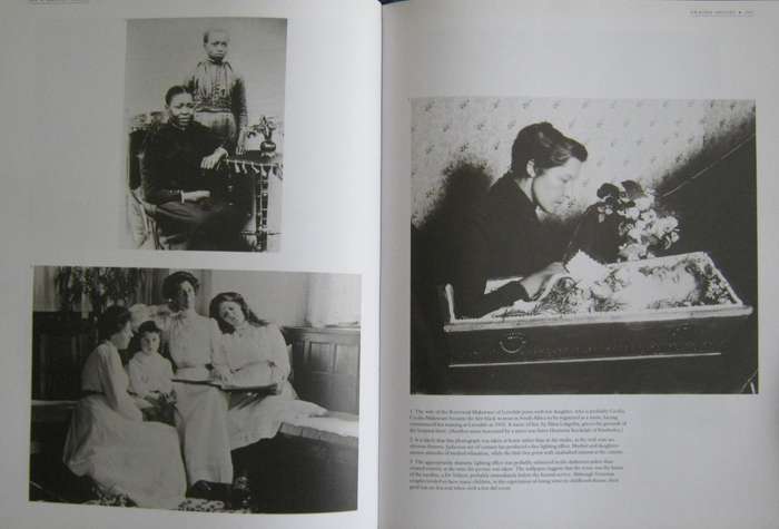 A Vision of the Past South Africa in Photographs 1843-1910 Mona De Beer