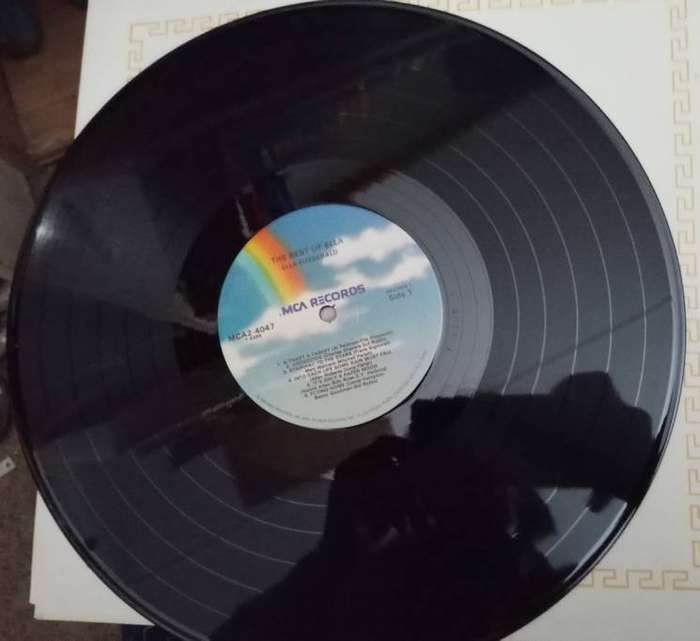 The best of Ella Fitzgerald . Deluxe 2-Record Set