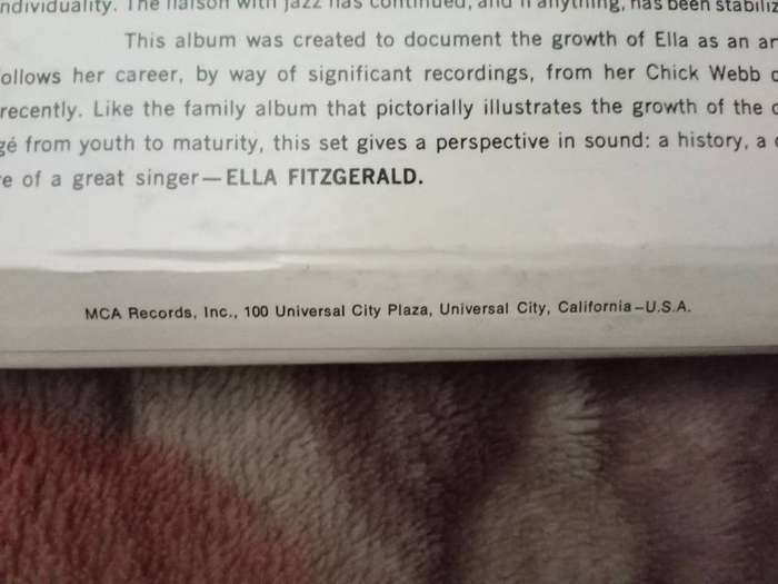 The best of Ella Fitzgerald . Deluxe 2-Record Set