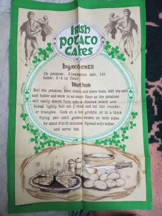 7 lovely Tray cloths