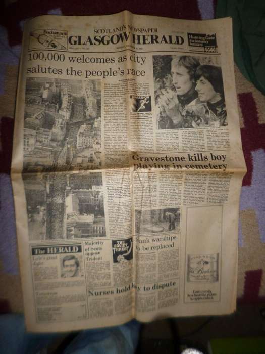 6 Old Newspapers
