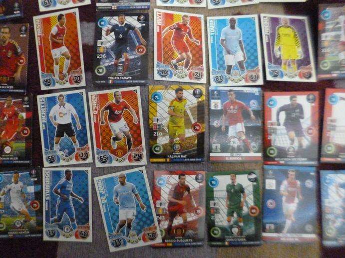 Topps Match Attax Trading Cards x 133  in Topps Tin
