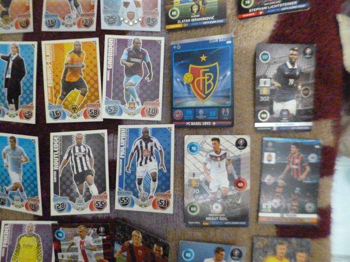 Topps Match Attax Trading Cards x 133  in Topps Tin