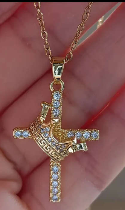 Cross with crown chai