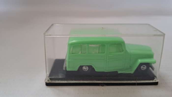 Model Trains/Car 1/88 Scale 1 x Jeep Wagon.