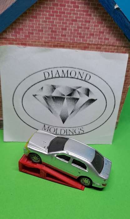 Model Trains 1/64 OO - Ramps for Cars (x2, Red)