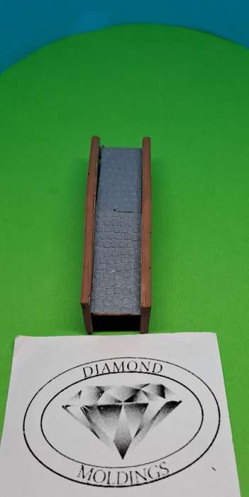 Model Trains HO 1 x Bridge Garden/park (Bigger) - 70mm x 20mm x 25mm
