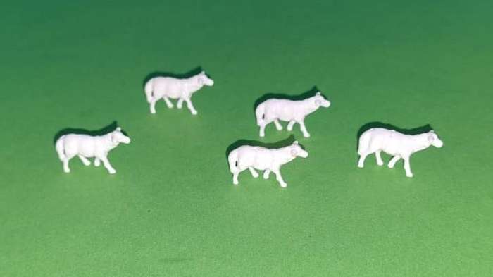 Model Trains H0-Scale 1 x Bag of 5 x Sheep.