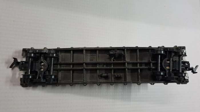 Model Trains HO 1 x Rivarossi  Pennsylvania, Maintenance Car, plastic wheels & Horn hook couplers.