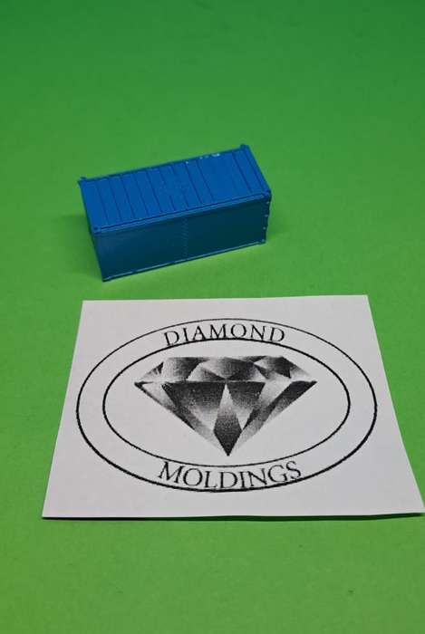 Model Trains N Scale - Container Load - Small Container (Blue) - 37mm x 16mm x 17mm