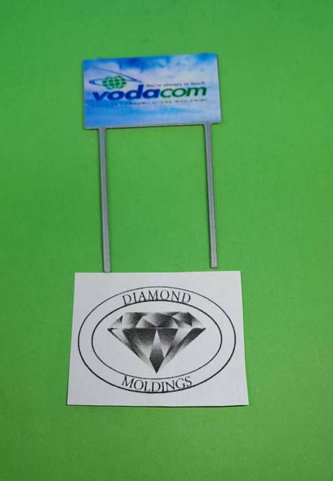 Model Trains HO 1 x Billboard - 2000 + Vodacom Worldwide - 50mm x 3mm x 82mm (New board)