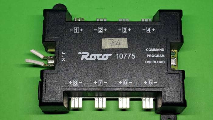 Model Trains H0/OO-Scale 1 x Roco 10775 DCC Solenoid Point Motor Driver - 8 Channel