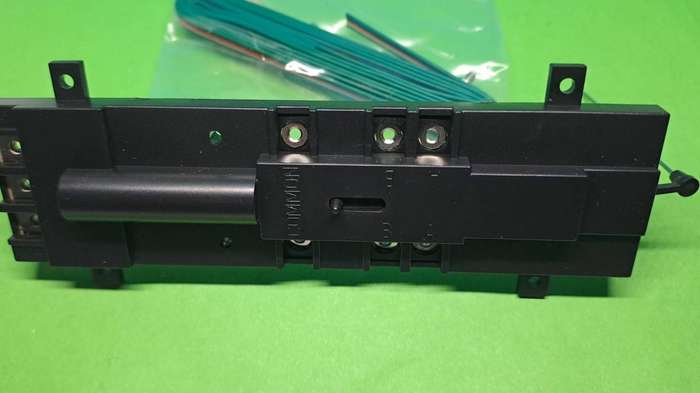 Model Trains H0/OO/N-Scale 1 x Atlas, Deluxe Under-table switch Machine