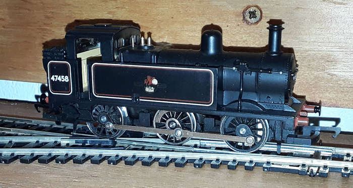 Model Trains HO/OO - BR Class 3F Jinty Tank Locomotive, #47458, BR Late Crest, Unboxed