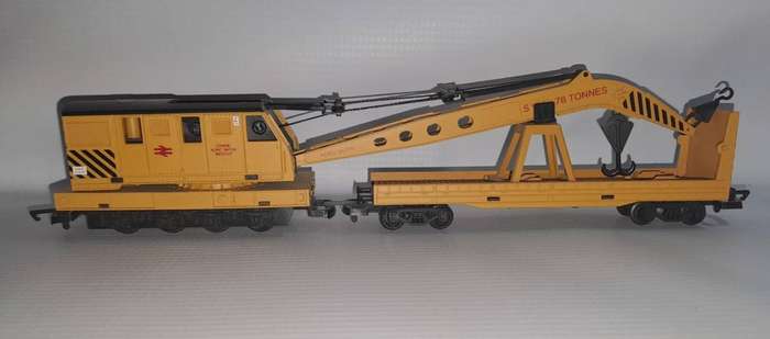 Model Trains H0/OO-Scale 1 x Hornby R6369 Breakdown Crane
