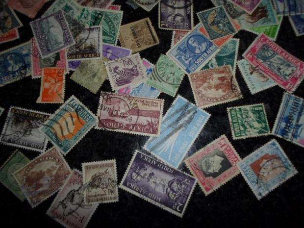 150 X SOUTH AFRICA UNION USED STAMPS OFF PAPER SEE PICS