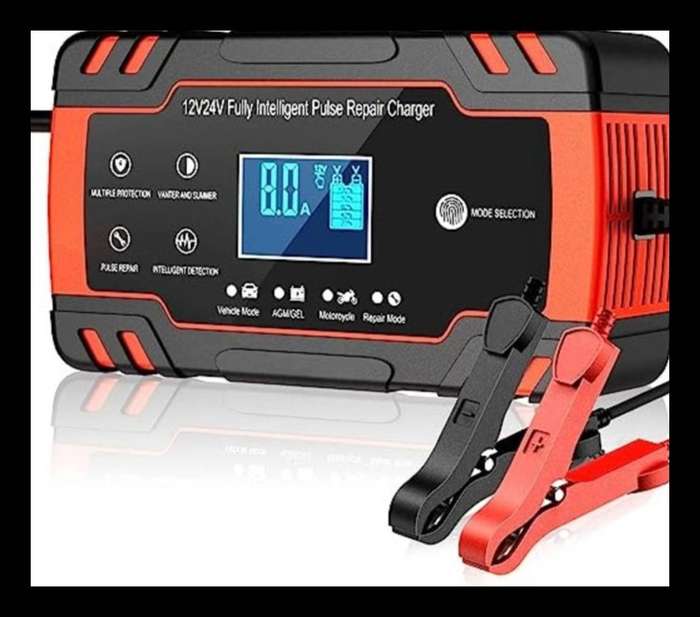 8A 12V / 4A 24 V Smart Pulse repair car battery charger