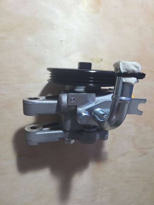 57100-2E000 Power Steering Pump for for 2.0L 04-10