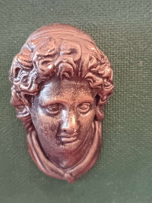 Antique Greek Woman's Head Relief in woden oFrame 5