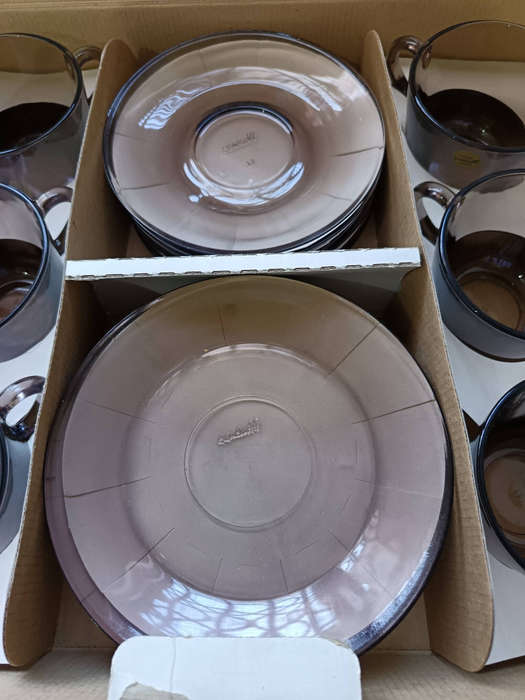 Vintage Contuff 18 piece Tea Set