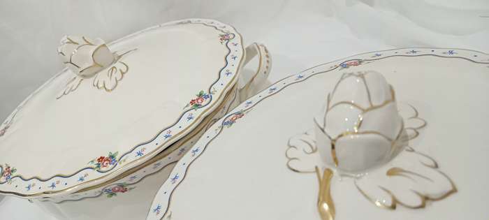 Vintage Grindley 'Marlborough' servers
