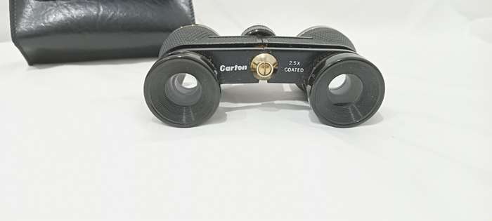 Vintage Carton Opera binoculars