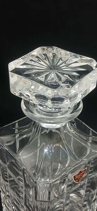 Vintage Somerset crystal whiskey decanter