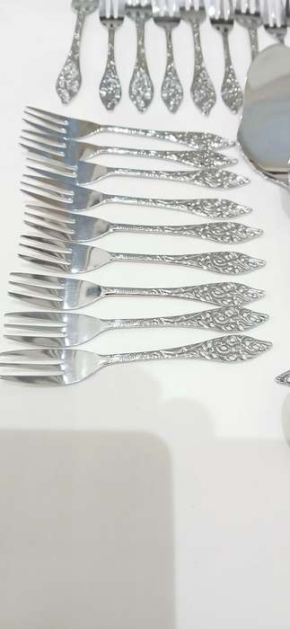 Vintage Elwezetta chrome plate cutlery set