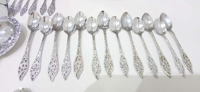 Vintage Elwezetta chrome plate cutlery set