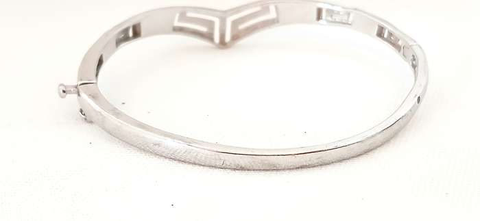Sterling silver bangle with faux opals