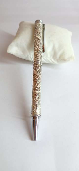 Vintage silver plate ball point pen