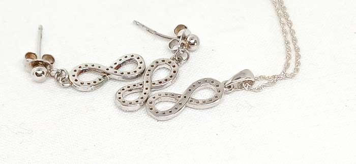 Sterling silver 'Infinity' set