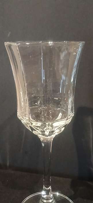 Vintage Luminarc 'Octime' white wine glasses