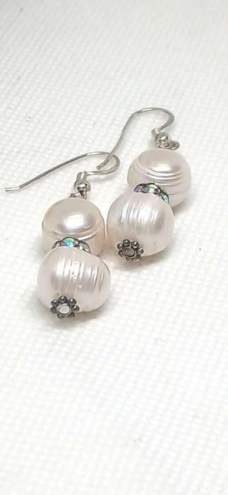 Sterling silver pearl earrings