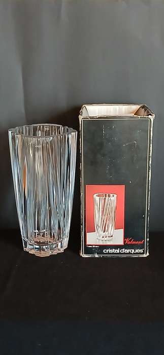 Vintage Cristal D Arques crystal vase