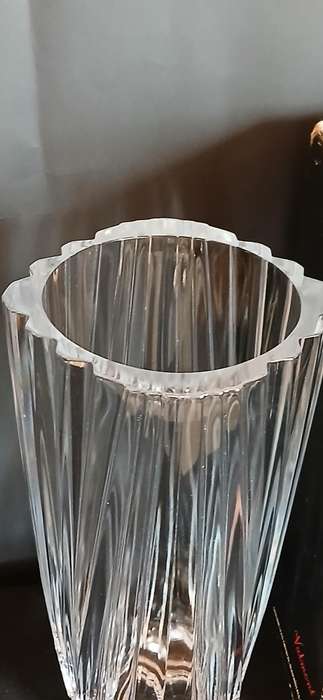 Vintage Cristal D Arques crystal vase