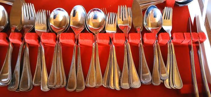 Vintage Ribera stainless steel cutlery set