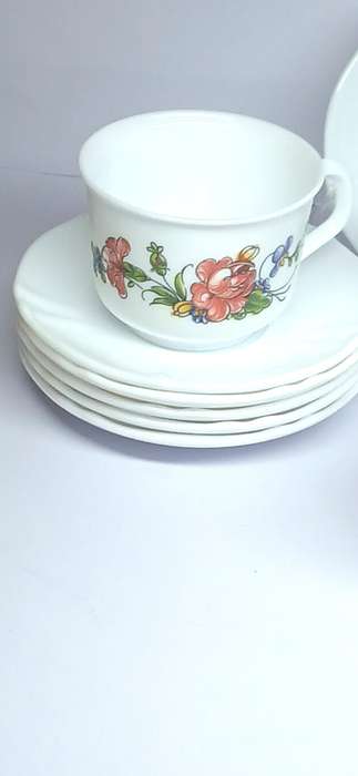 Vintage Arcopal milk glass tea set