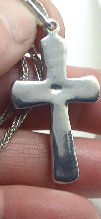 Vintage sterling silver cross with marcasites
