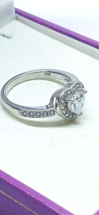 Sterling silver heart ring with cubic stones