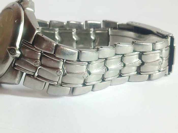 Tissot PR 200 men's quartz watch